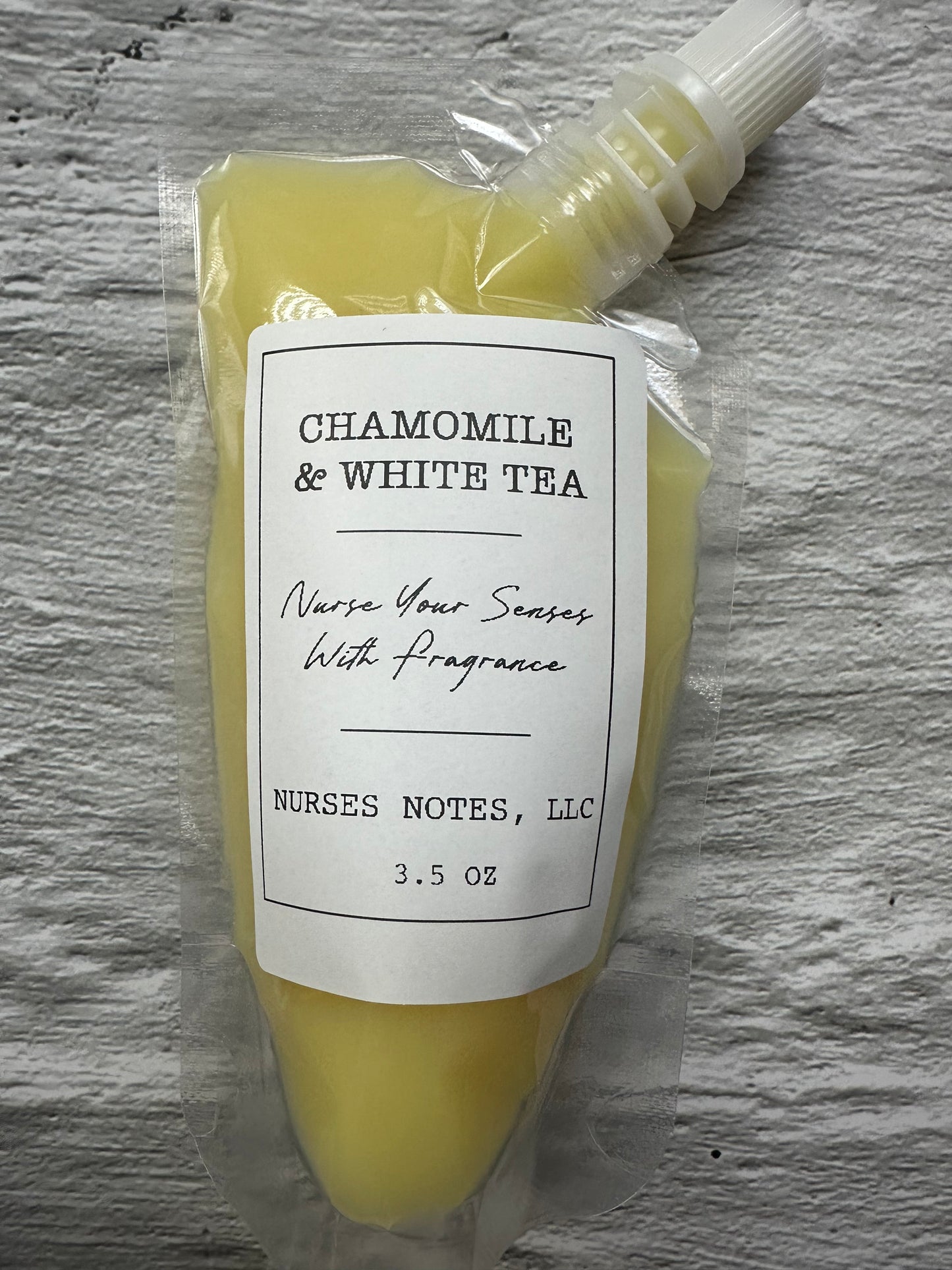 CHAMOMILE & WHITE TEA SQUEEZE WAX