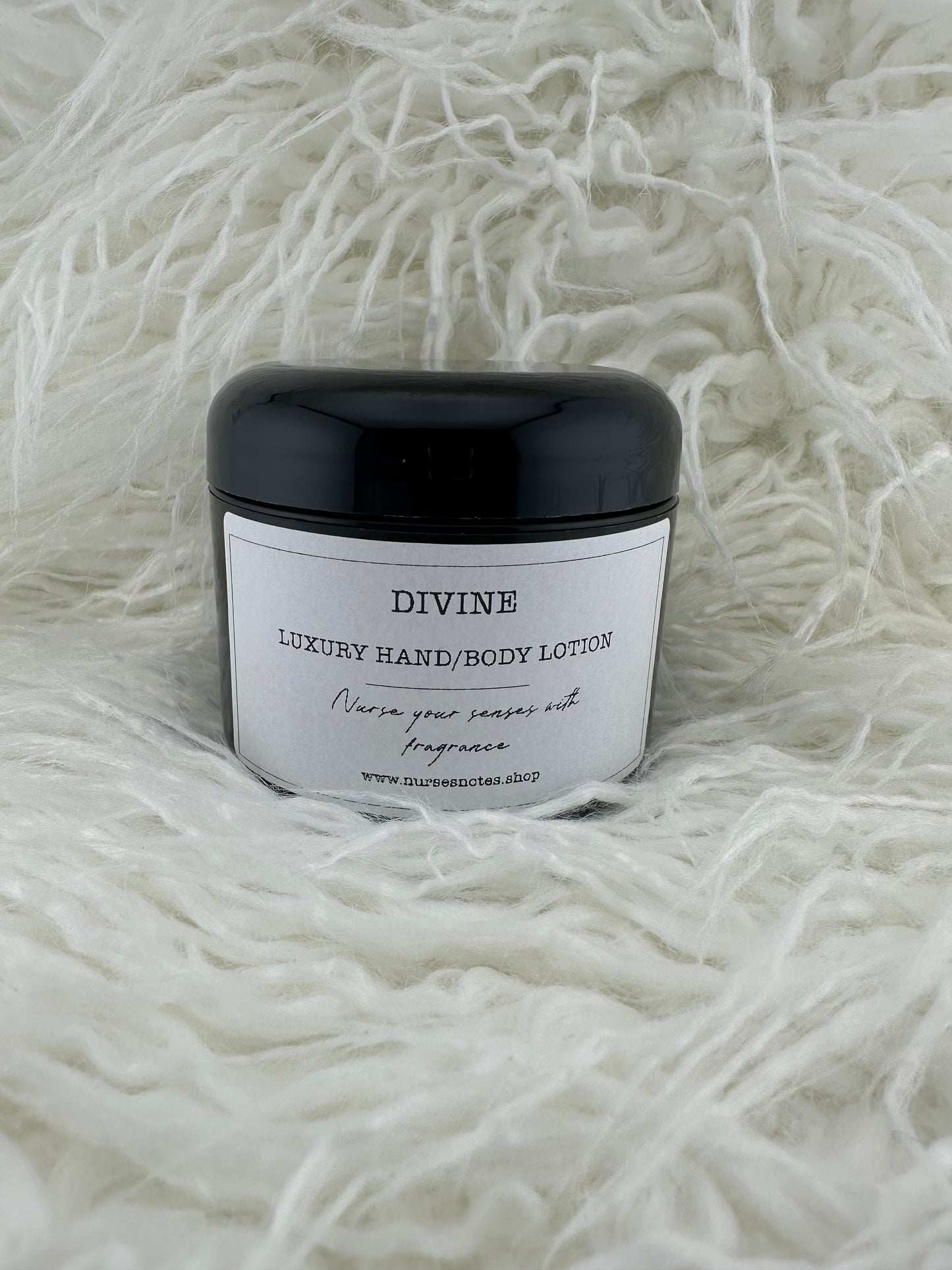 LUXURY LOTION DIVINE 4 oz